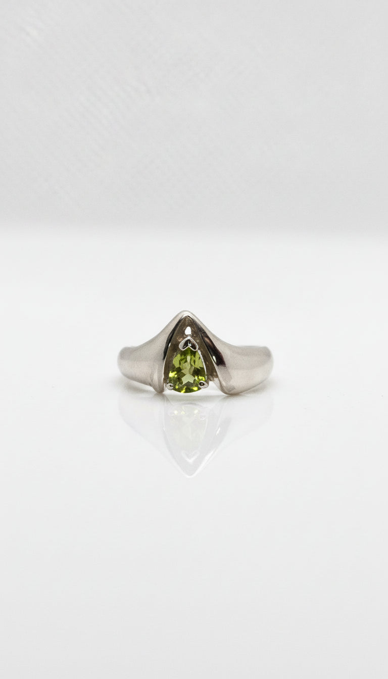 Peridot Silver Ring