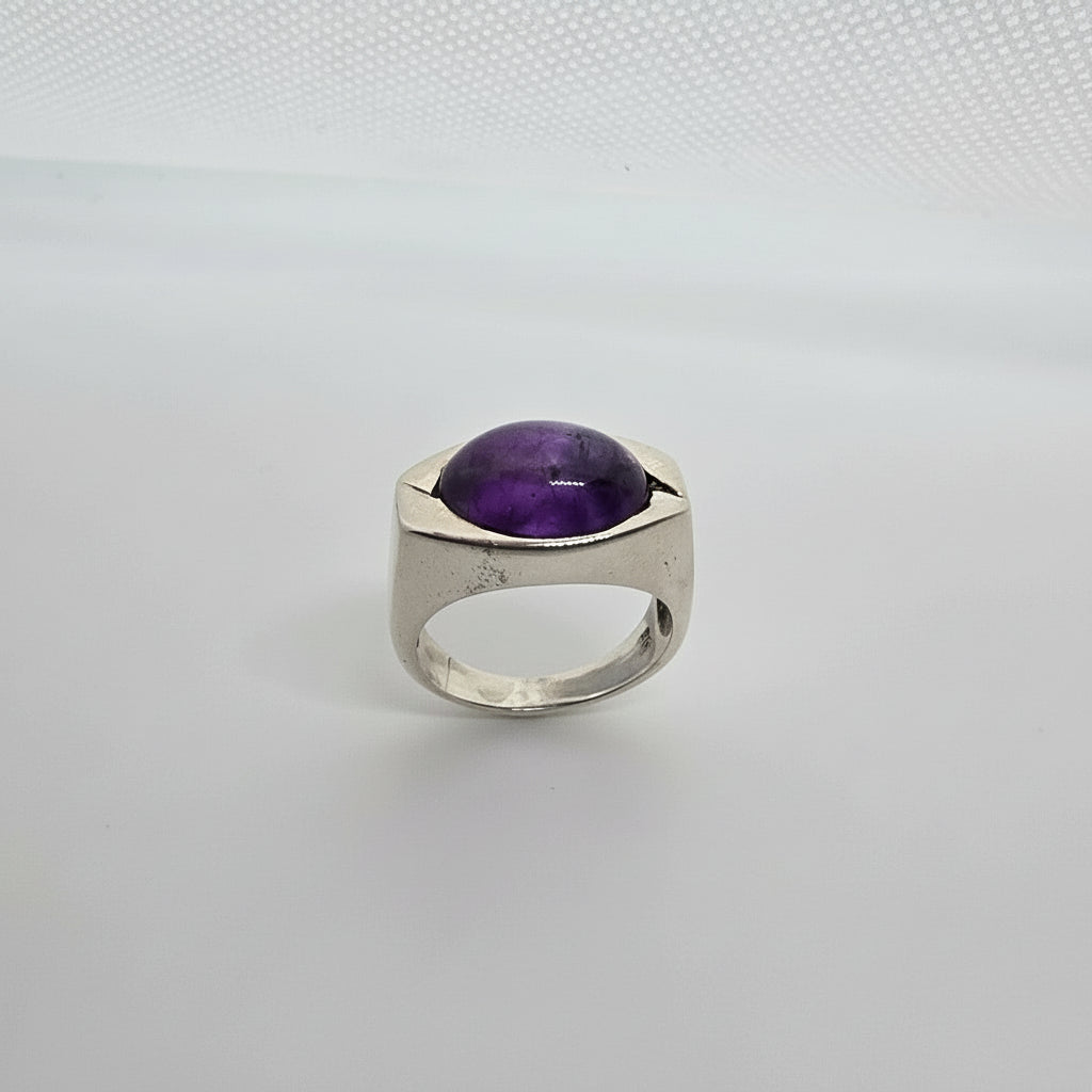 Amethyst Cabochon Silver Ring