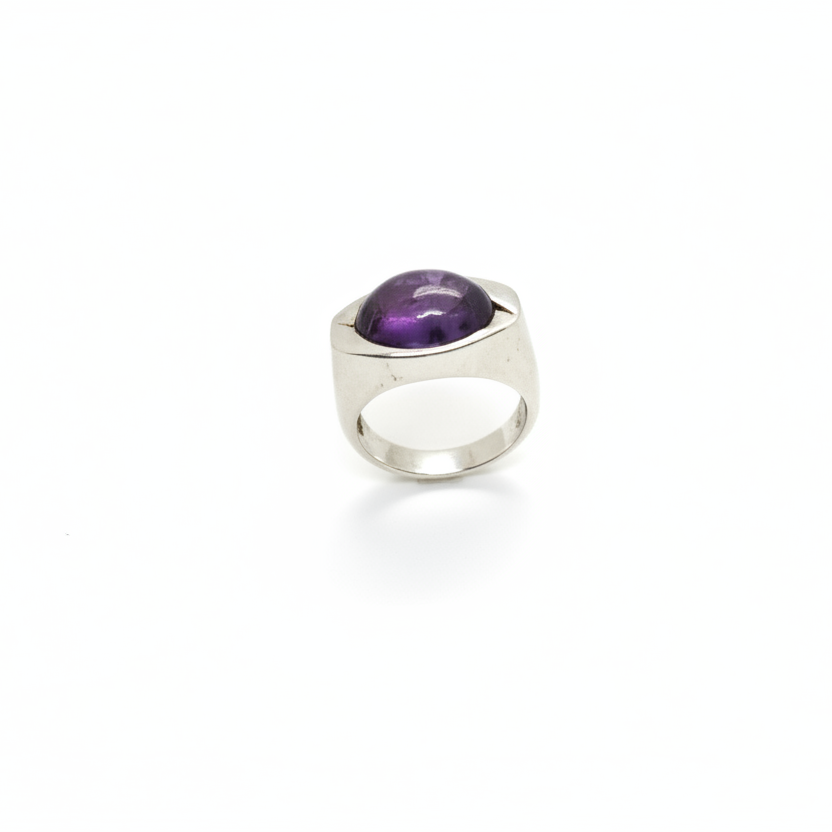 Amethyst Cabochon Silver Ring