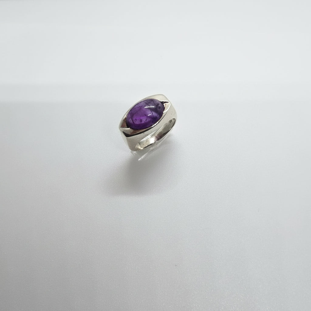 Amethyst Cabochon Silver Ring