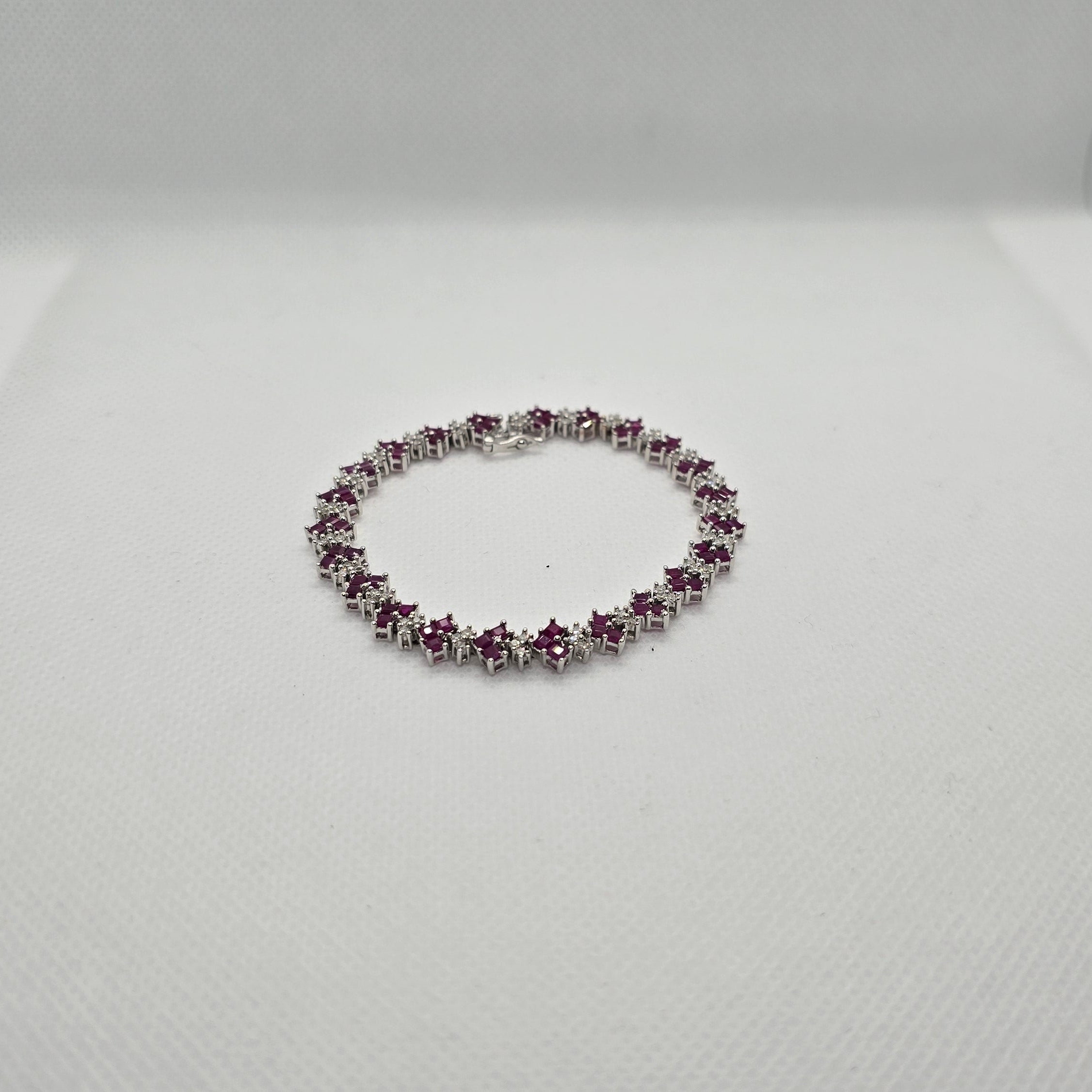 Bracelet White Gold 69 Diamonds approx. 1.5Carat Emerald cut natural Rubies Tennis Bracelet 14.70grams #40