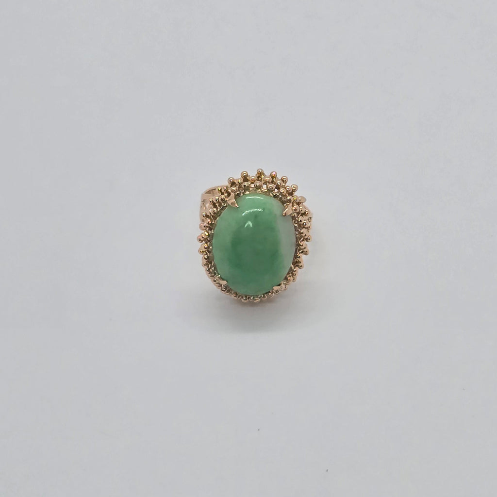 Light Green Oval Jade 10K Gold Ring